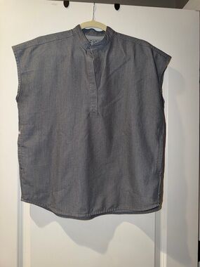 FIGS Rafaela Scrub Top in Graphite